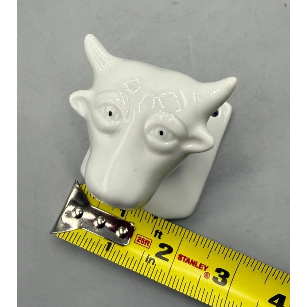 Vintage White Ceramic Cow Head Wall Hook Farmhouse Decor Taiwan 3 Inch
